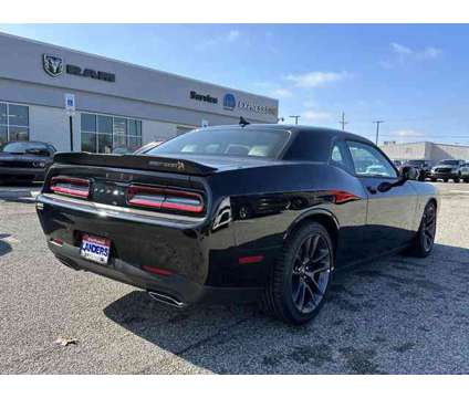 2023 Dodge Challenger R/T Scat Pack is a Black 2023 Dodge Challenger R/T Car for Sale in Southaven MS