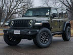 2024 Jeep Wrangler Green, 18 miles