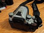 Pentax KP Silver Body 24.32 Ultra-Compact Weatherproof [gently used]