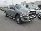 2024 RAM 3500 Silver, 14 miles