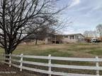 500 Green Hill Rd, Dandridge, TN 37725 614263679