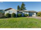 2516 QUEEN ST, Seaside OR 97138