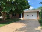 Residential, Traditional, Ranch - St Peters, MO 3909 Golden Hills