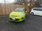 2013 Ford Fiesta SE Hatchback HATCHBACK 5-DR