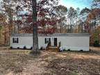 1652 MOCCASIN PATH TRL Huddleston, VA