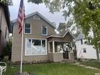 714 S 5TH Street, Clinton, IA 52732 605623261