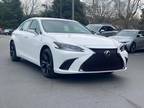 2024 Lexus ES 350 F SPORT Handling