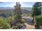 8 Hidden Ln, Orinda, CA 94563