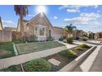 1016 Summer Ln, Patterson, CA 95363