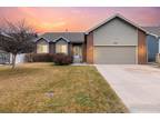606 61st Ave Ct, Greeley, CO 80634