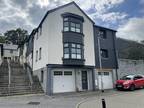 4 bedroom end of terrace house for sale in College Green, Penryn, TR10