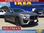 2022 Maserati Levante Gray