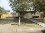 2 WEEKS FREE RENT~Charming Cottage on Large Lot Close to Freeway 8841 N 6th St