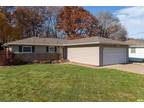 2209 3RD Street B, East Moline, IL 61244 610674117