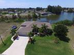 Beautiful SW FL Lakefront Home 4/4 3289 sf