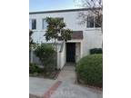 Townhouse - Northridge, CA 18531 Mayall St #D