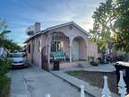 1320 E 76th St, Los Angeles, CA 90001