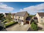 3 bedroom semi-detached house for sale in Gloucestershire, GL7 - 35990707 on
