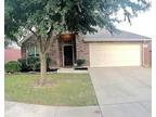 Single Family Residence, Traditional - Fort Worth, TX 11628 Aspen Creek Dr