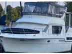 1995 Carver 370 Aft Cabin Motor Yacht Boat for Sale