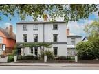 10 bedroom detached house for sale in Arden House, Rother Street
