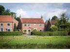 5 bedroom detached house for sale in The Green, Stillingfleet