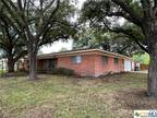 1801 BON AIRE AVE, Victoria, TX 77901 Single Family Residence For Sale MLS#