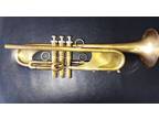 Taylor Chicago Custom Bb Trumpet. Gold lacquer. Amazing tone!!!!