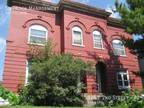 48985019 825 E 2nd St #2