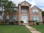 Single Family Residence, Traditional - Plano, TX 7205 Springfield Dr