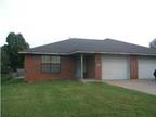 Duplex - Rogers, AR 2415 W Gum St