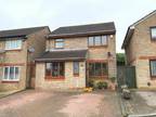 3 bedroom detached house for sale in South Copse, East Hunsbury