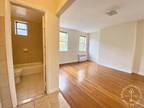 43560461 260 Hicks St #8