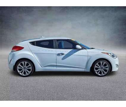 2015 Hyundai Veloster for sale is a White 2015 Hyundai Veloster 2.0 Trim Car for Sale in Tampa FL