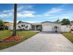 7130 14th St SW, Pembroke Pines, FL 33023