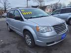 2010 Chrysler Town And Country LX