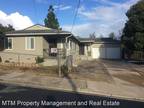 6111 W. Manor Dr 6109-6111 W. Manor Dr