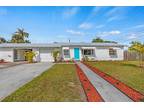 Single Family Detached - Stuart, FL 241 Se Lonita St