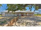 Floresville, Wilson County, TX Commercial Property, House for sale Property ID: