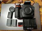 Nikon D810, Card, Batteries, And Charger Included