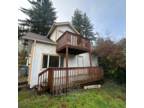 Cozy 2 Bedroom Home in Bremerton! Deposit-Free Options Available!