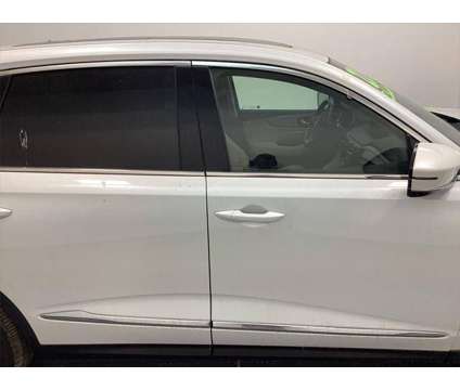 2022 Acura MDX w/Technology Package is a Silver, White 2022 Acura MDX SUV in Waterloo IA