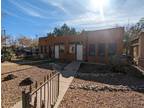 UNM ~ Corner of Gold & Yale! 3 Bedrooms with a private backyard and off stre...