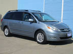 2010 Toyota Sienna XLE 7-Passenger Minivan