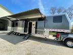 2022 4-Star Trailers 4-Star 8643 44ft