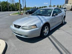 2001 Ford Mustang 2dr Cpe Standard