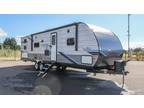 2022 Coachmen Catalina Legacy 303QBCK 32ft