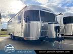 2024 Airstream Flying Cloud 27FBT Twin