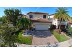 10035 86th Ter NW, Doral, FL 33178