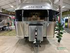 2023 Airstream International 27FB 28ft